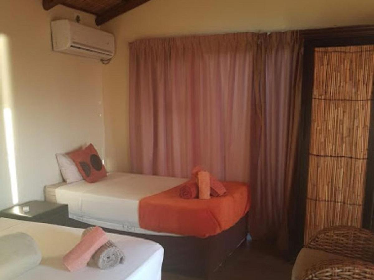 Nghunghwa Lodge Vila Praia Do Bilene Exteriör bild