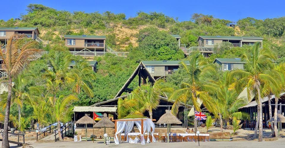 Nghunghwa Lodge Vila Praia Do Bilene Exteriör bild