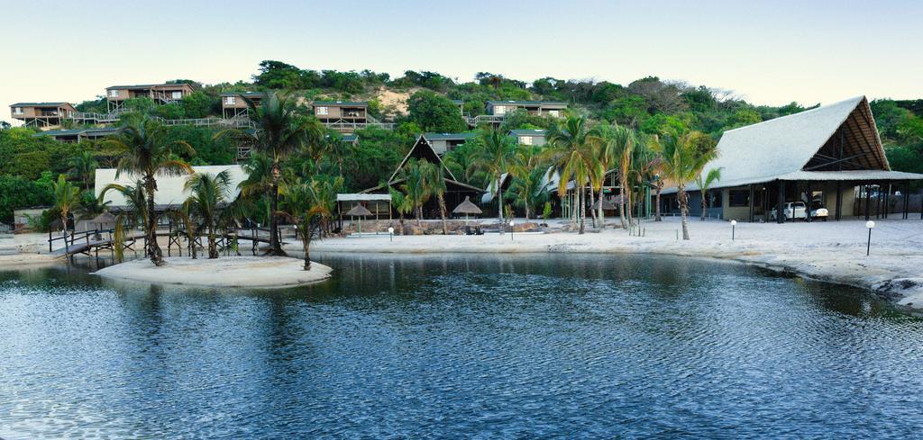 Nghunghwa Lodge Vila Praia Do Bilene Exteriör bild